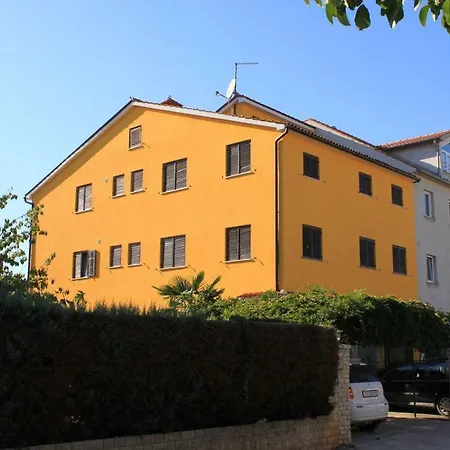 7234b Apartment *
